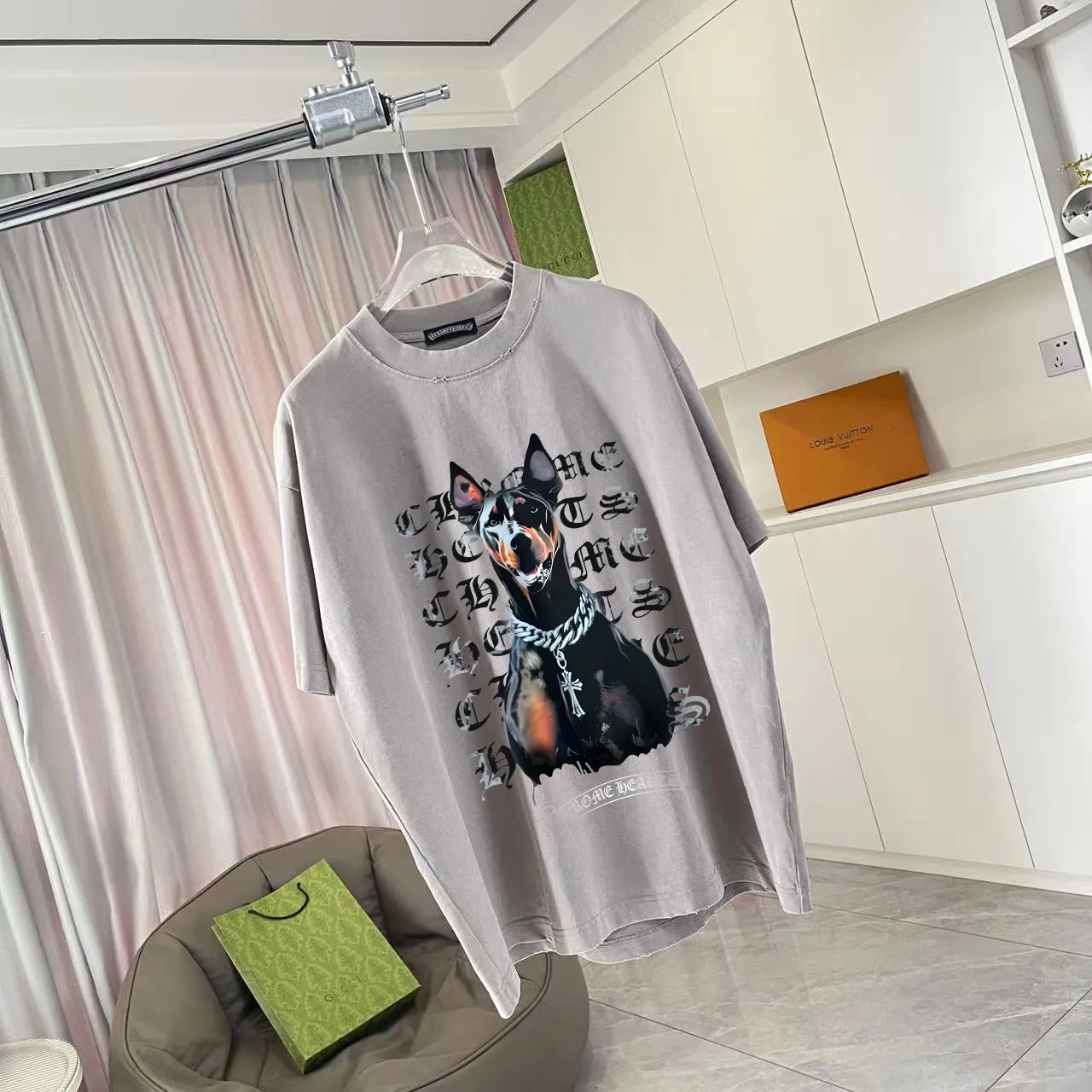 🅿️190 ch Crow* 2025 summer new style, washed, distressed, spray-painted, Sanskrit cross print, short-sleeved T-shirt, customized fabric 320g, same style for men and women, size: S M L XL XXL five sizes, color: black, gray, gradient black, gradient red